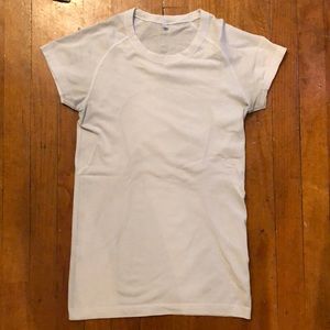 White Lulu short sleeve shirt